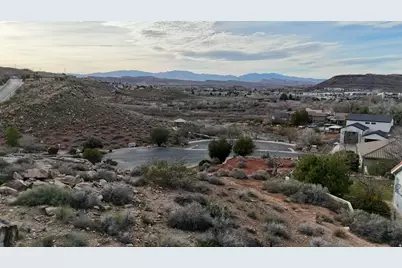 Vermillion Ave #184, Saint George, UT 84790 - Photo 6