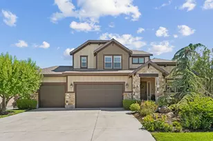 952 E Bridges Ct, Murray, UT 84121 - Photo 1