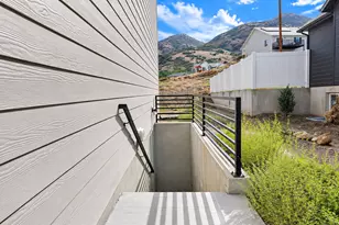 141 S 940 E, Santaquin, UT 84655 - Photo 2