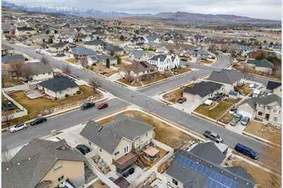 2394 S Palomino Dr, Saratoga Springs, UT 84045 - Photo 52