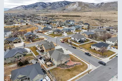 2394 S Palomino Dr, Saratoga Springs, UT 84045 - Photo 48