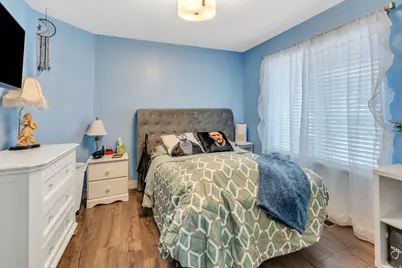 2394 S Palomino Dr, Saratoga Springs, UT 84045 - Photo 12