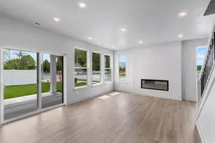 708 N 600 W, Tremonton, UT 84337 - Photo 2