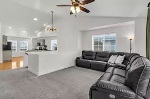 3095 E Somerset Dr, Spanish Fork, UT 84660 - Photo 14