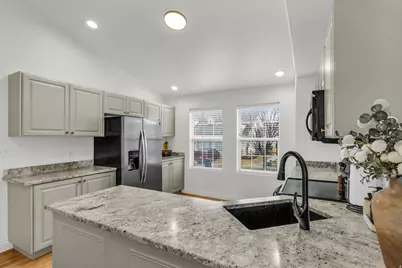 3095 E Somerset Dr, Spanish Fork, UT 84660 - Photo 4