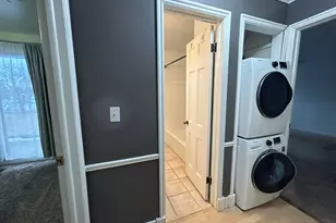 2220 E Murray Holladay Rd S, Holladay, UT 84117 - Photo 8