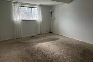 2220 E Murray Holladay Rd S, Holladay, UT 84117 - Photo 10