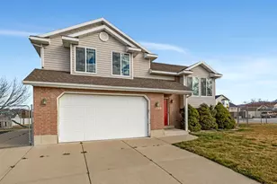 1248 W 2400 N, Clinton, UT 84015 - Photo 24