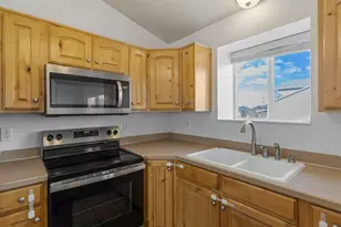1248 W 2400 N, Clinton, UT 84015 - Photo 8