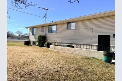 217 W 900 S, Orem, UT 84058 - Photo 10