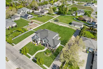 3702 W Wasatch Dr, Bluffdale, UT 84065 - Photo 8