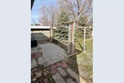 48 N 200 W, Tooele, UT 84074 - Photo 4