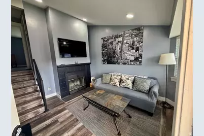 870 S Sunflower Dr W, Ogden, UT 84404 - Photo 2