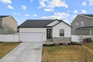 631 W 1470 N, Tooele, UT 84074 - Photo 2