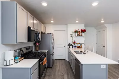 1329 S Harvest Dr, Santaquin, UT 84655 - Photo 16