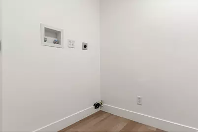 6095 S 2600 W, Roy, UT 84067 - Photo 32