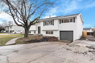 6095 S 2600 W, Roy, UT 84067 - Photo 4