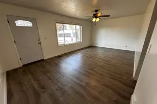 1086 N 1005 W, Orem, UT 84057 - Photo 14