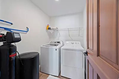 5823 E Elkhorn Dr, Eden, UT 84310 - Photo 38