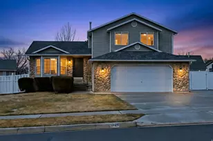 1029 N 250 W, American Fork, UT 84003 - Photo 32