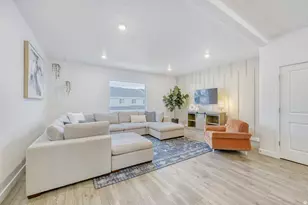 978 E Drifter Ln, Saratoga Springs, UT 84045 - Photo 1