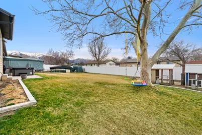 1115 W 550 S, Layton, UT 84041 - Photo 36
