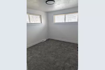 296 W 1550 N, Sunset, UT 84015 - Photo 6