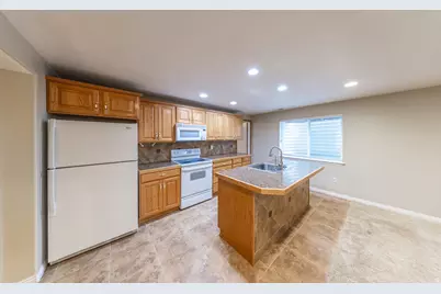 2353 Canyon View Dr, Layton, UT 84040 - Photo 20