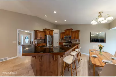 2353 Canyon View Dr, Layton, UT 84040 - Photo 8