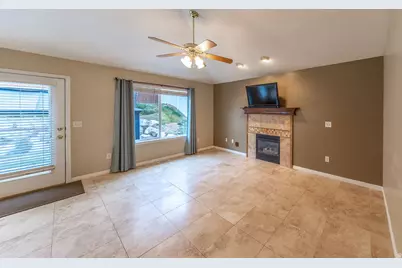 2353 Canyon View Dr, Layton, UT 84040 - Photo 8