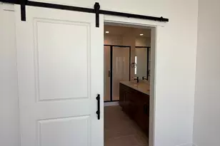 1484 W Kiera Ct, Farmington, UT 84025 - Photo 8