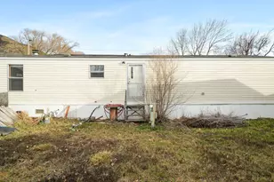 850 N Main St, Springville, UT 84663 - Photo 16