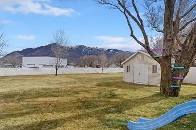 7478 S 1980 E, South Weber, UT 84405 - Photo 28