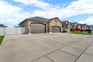 4450 W 5775 S, Hooper, UT 84315 - Photo 4