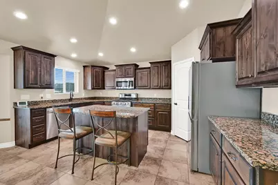 4450 W 5775 S, Hooper, UT 84315 - Photo 8