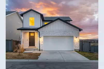 921 N Evelyn St, Farmington, UT 84025 - Photo 1