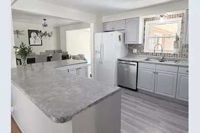 685 Lavina Dr, South Ogden, UT 84403 - Photo 8