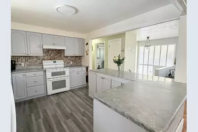 685 Lavina Dr, South Ogden, UT 84403 - Photo 12