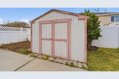 3748 W Elk Park Ct S, South Jordan, UT 84095 - Photo 34