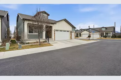 4776 W Furyk Ct S #222, South Jordan, UT 84009 - Photo 2