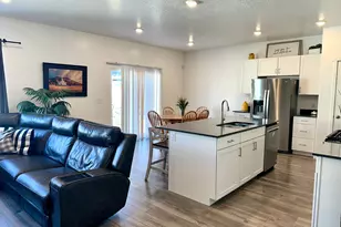 1231 S Red Cliff Dr, Santaquin, UT 84655 - Photo 6