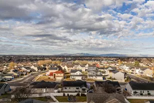 1532 N 825 E, North Ogden, UT 84404 - Photo 8