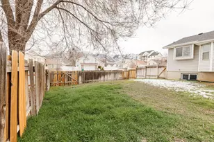1321 E 3125 N, Layton, UT 84040 - Photo 38
