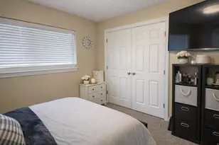10564 S Weeping Willow Dr E, Sandy, UT 84070 - Photo 12
