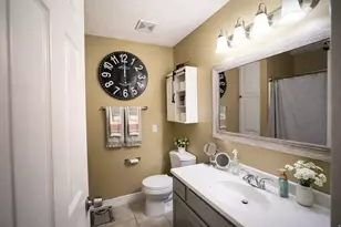 10564 S Weeping Willow Dr E, Sandy, UT 84070 - Photo 14