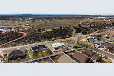 632 S Hillside Dr, Kanab, UT 84741 - Photo 42