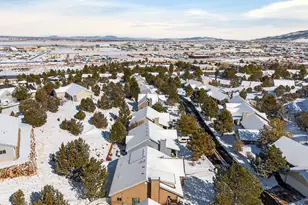 339 N Tahquitz Dr, Cedar City, UT 84720 - Photo 28