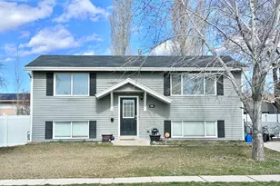 1498 W 1850 N, Layton, UT 84041 - Photo 18