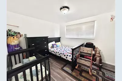 1498 W 1850 N, Layton, UT 84041 - Photo 8