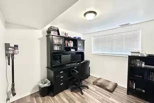 1498 W 1850 N, Layton, UT 84041 - Photo 12